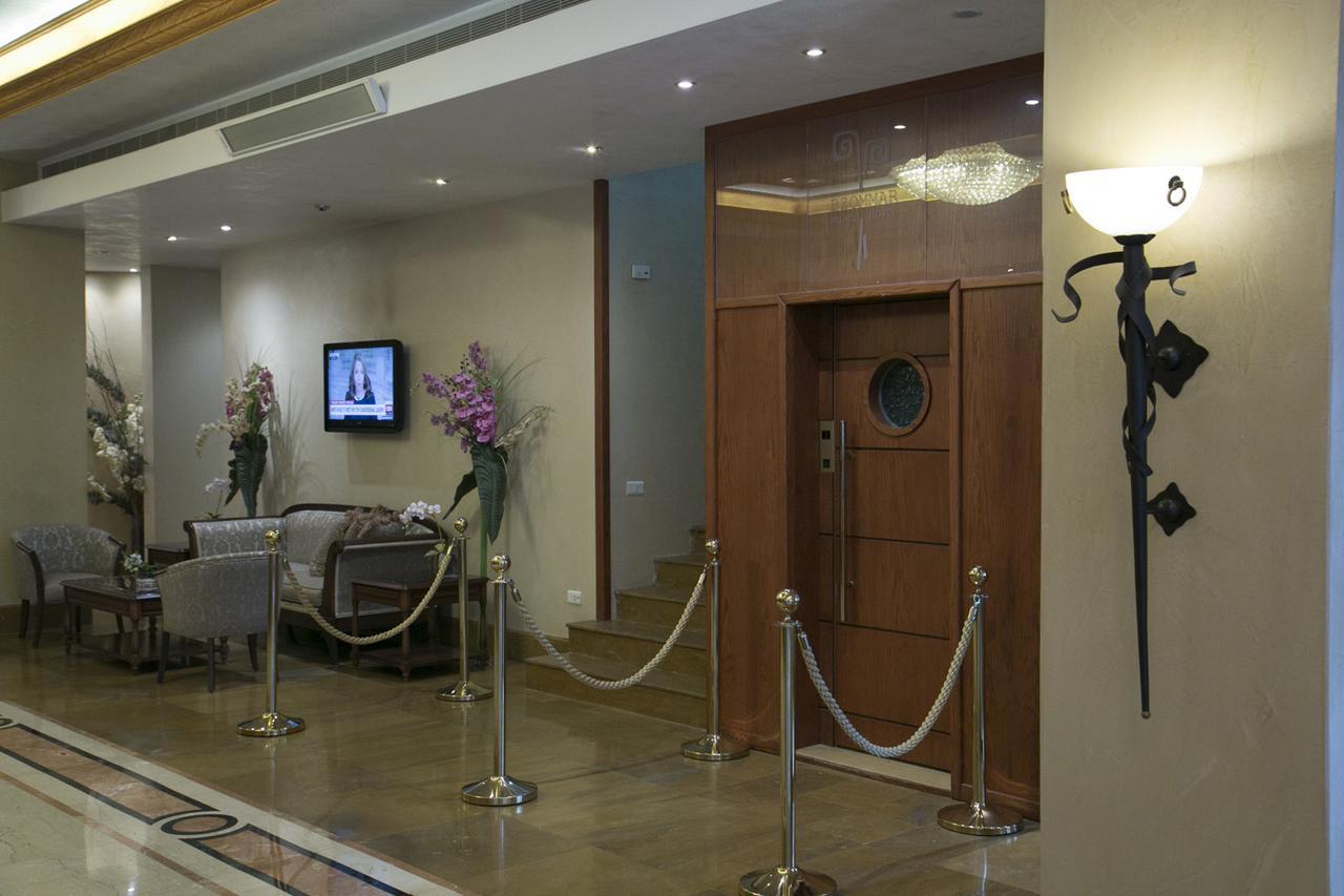 Bzommar Palace Hotel 주니에 외부 사진